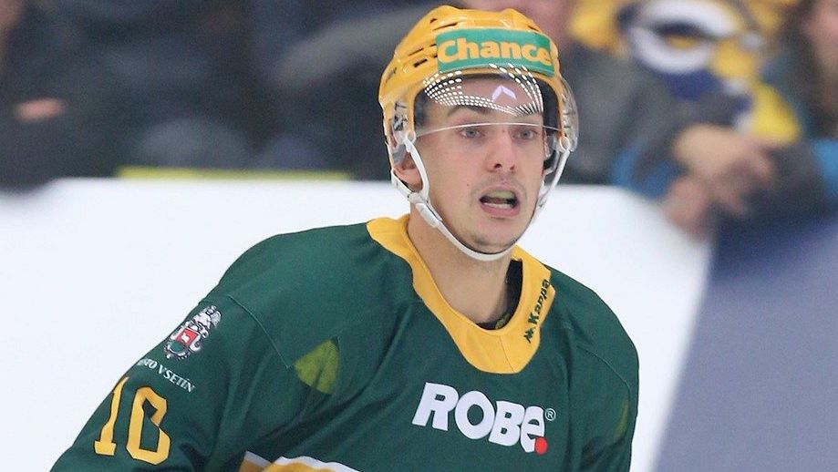 Hokejový útočník Přikryl bude hrát za extraligové Karlovy Vary